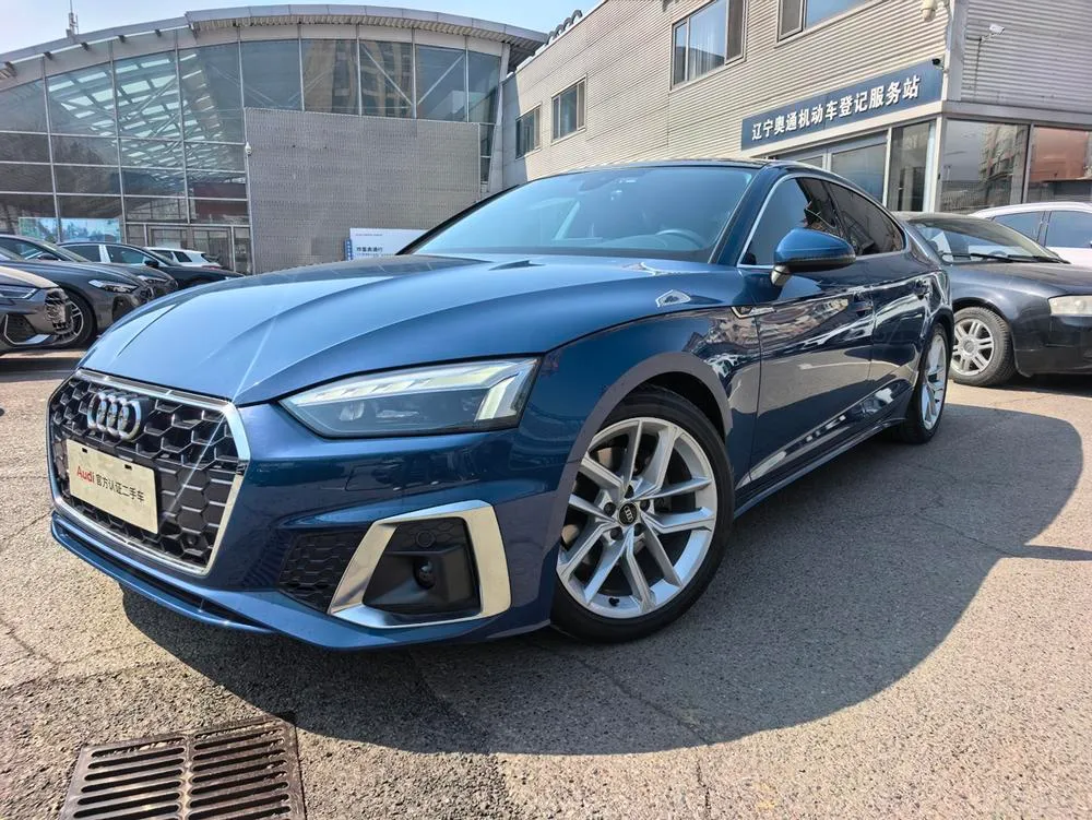 Audi A5 Sportback 40 TFSI Fashion Version, 2024 — фото 1