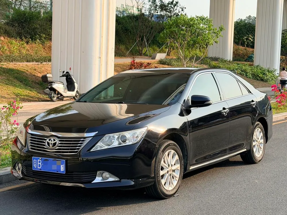 Toyota Camry, 2012