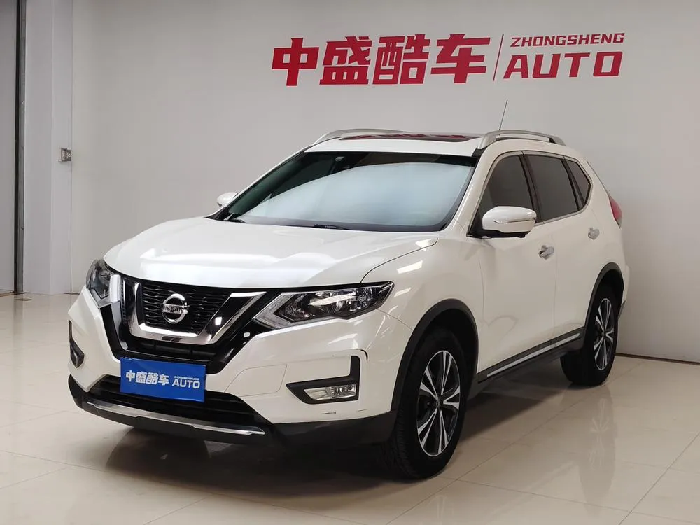 Ниссан X-Trail 2.5L CVT Luxury Edition 4WD, 2017 — фото 1