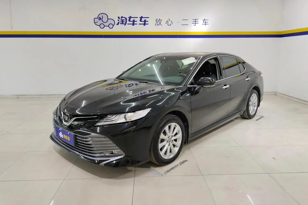 Toyota Camry, 2019