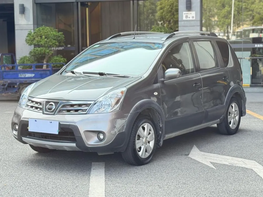 Nissan Livina, 2010