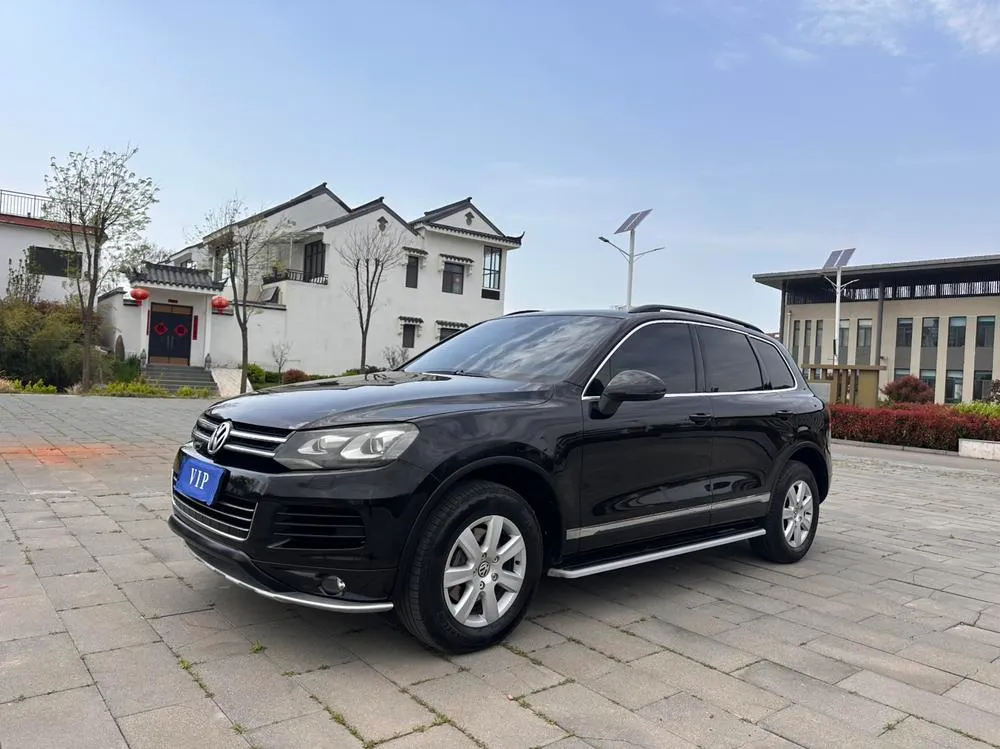 Volkswagen Touareg 3.0TSI Sharp Edition, 2014 — фото 1