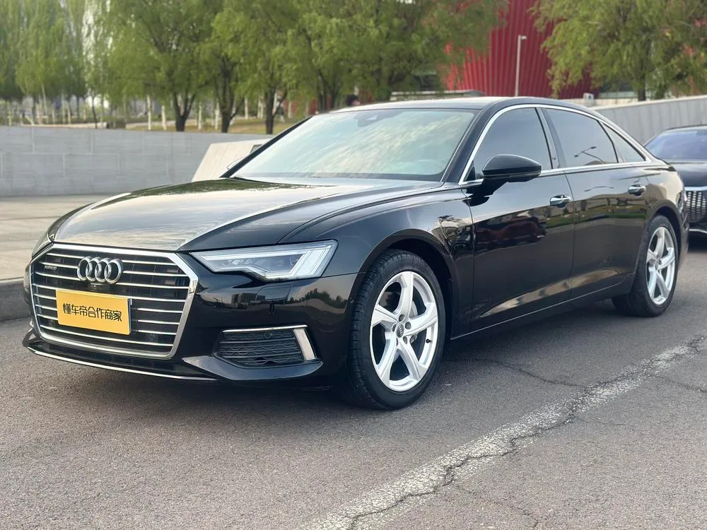 Audi A6L, 2020