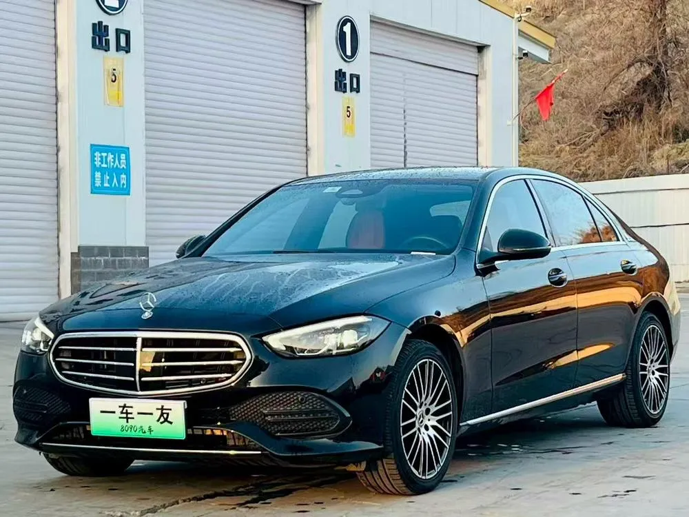 Mercedes-Benz C-Class, 2022
