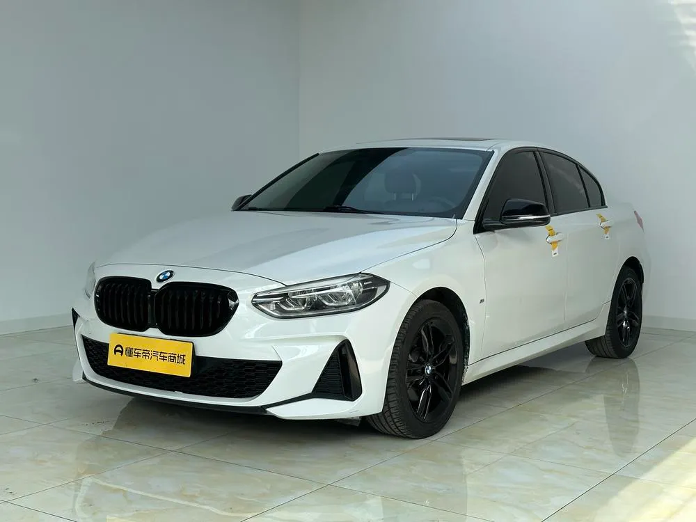 BMW 1-Series, 2021