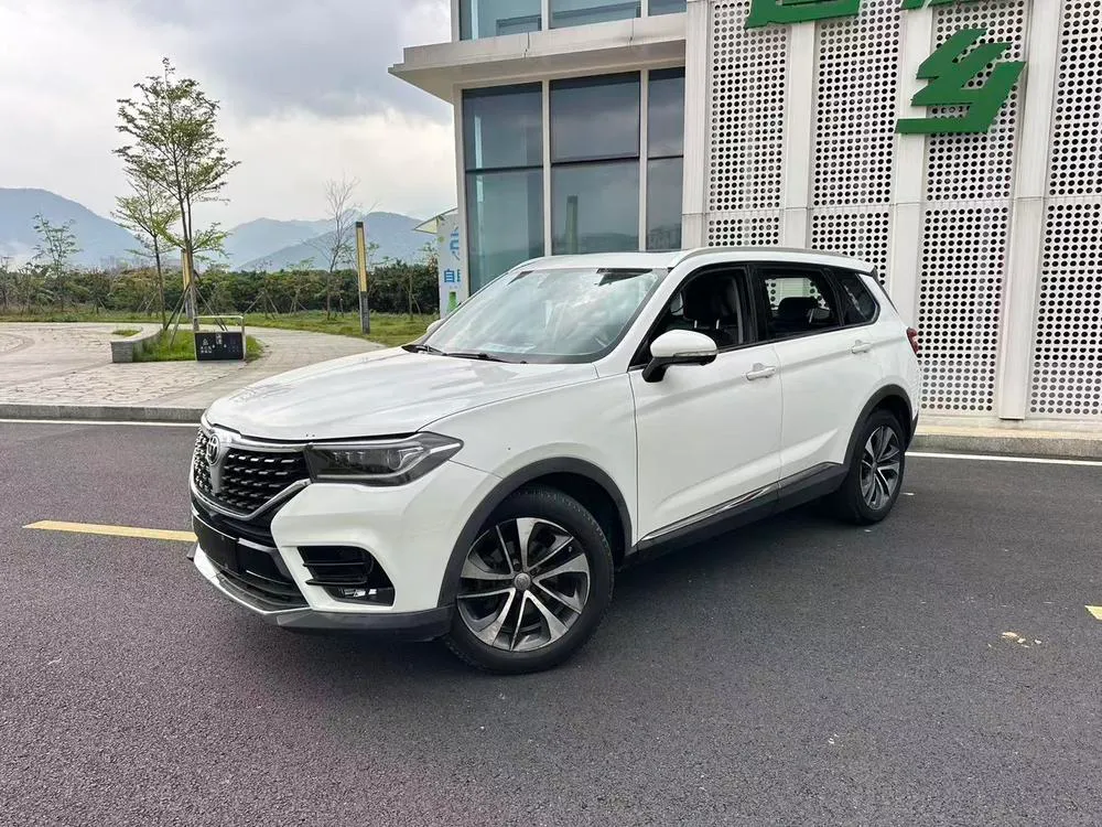 Zhonghua Brilliance V7, 2018
