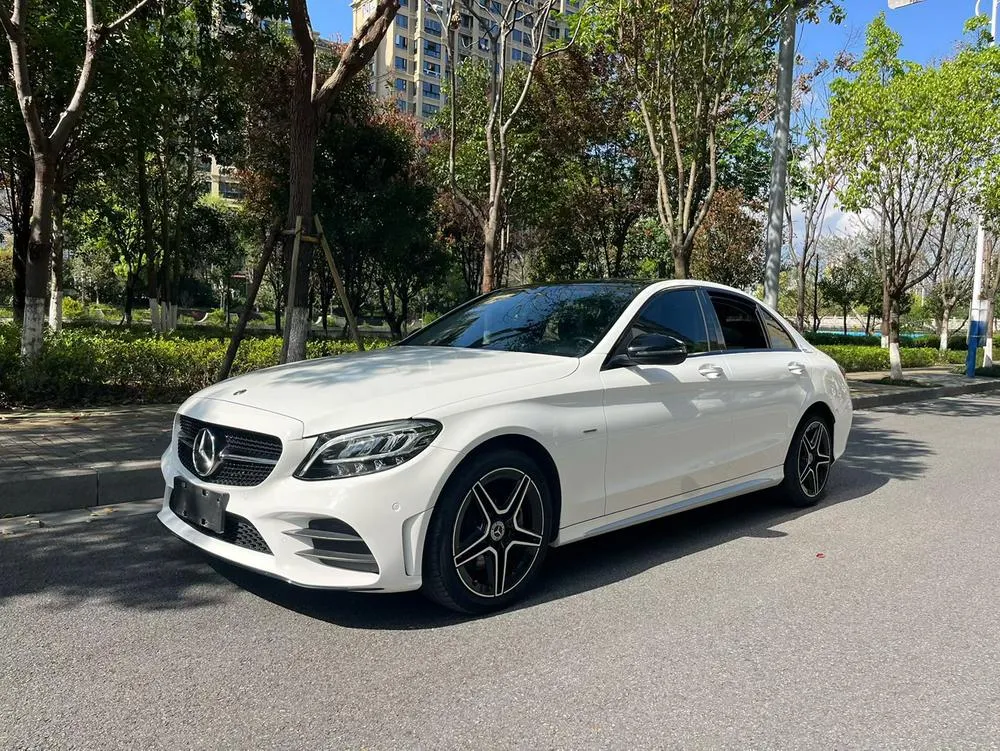 Mercedes-Benz C-Class, 2021