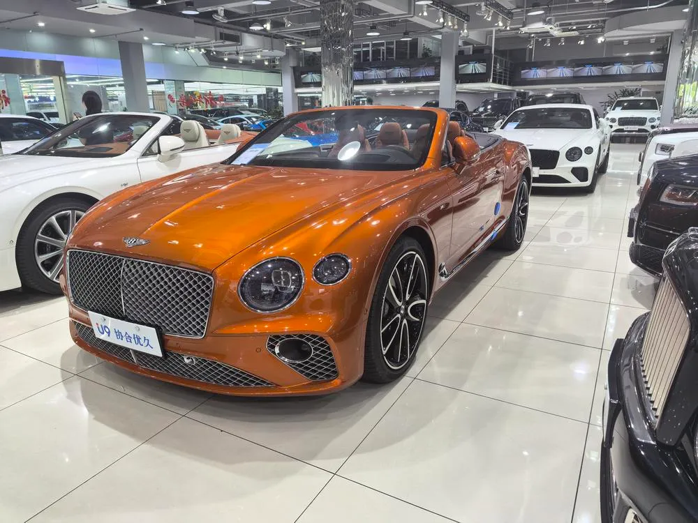 Bentley Continental, 2022