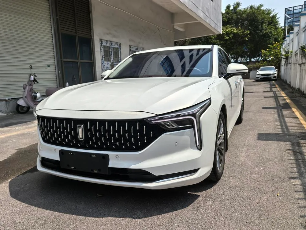 Besturn Bestune B70, 2023