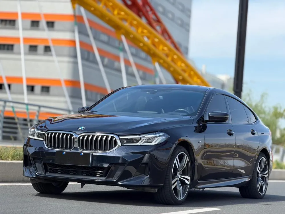 BMW 6-Series GT, 2022