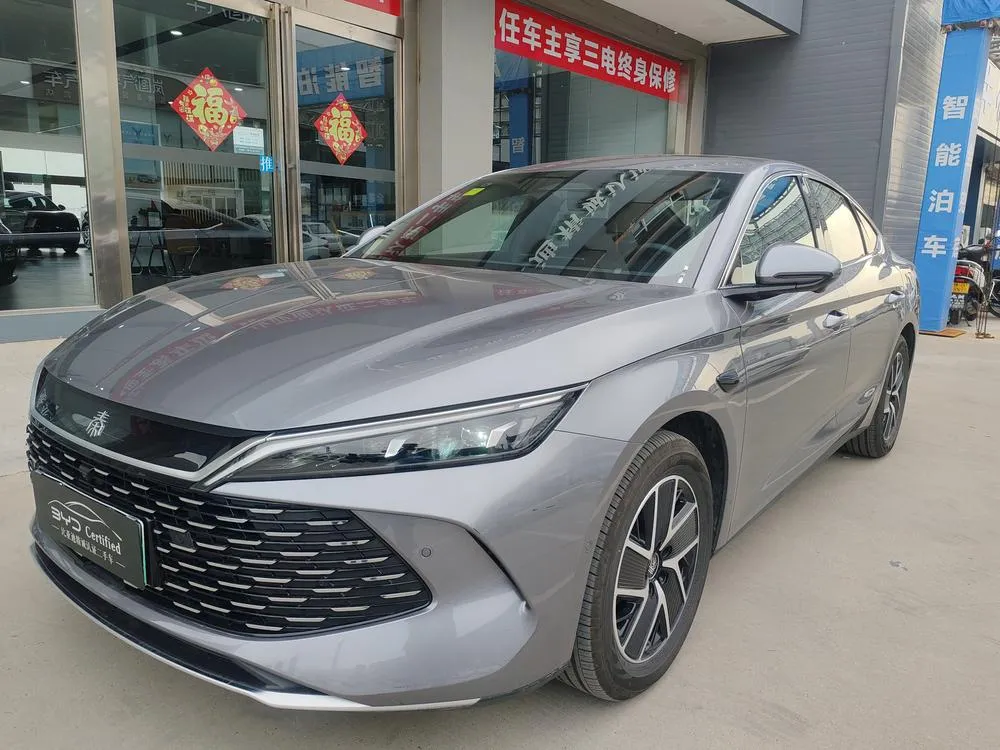 BYD Qin L DM, 2025