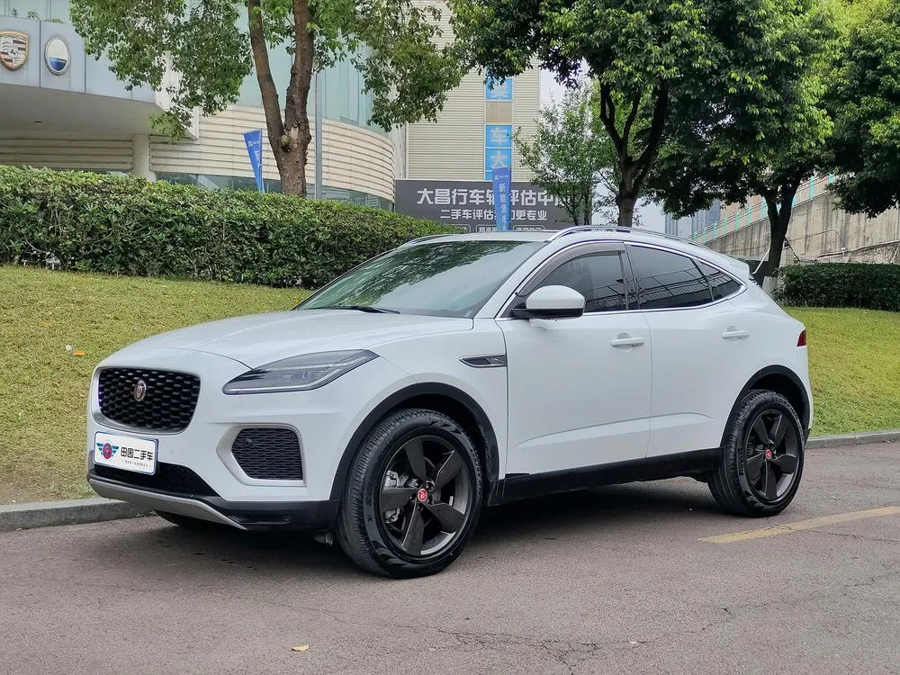 Jaguar E-PACE, 2024