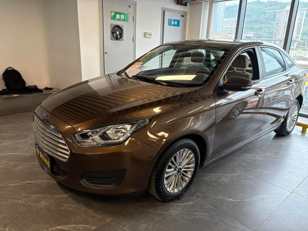 Ford Escort 1.5L Auto Comfort Version, 2017 — фото 1
