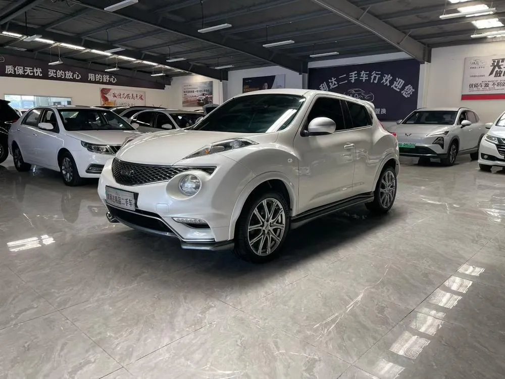 Infiniti ESQ, 2014