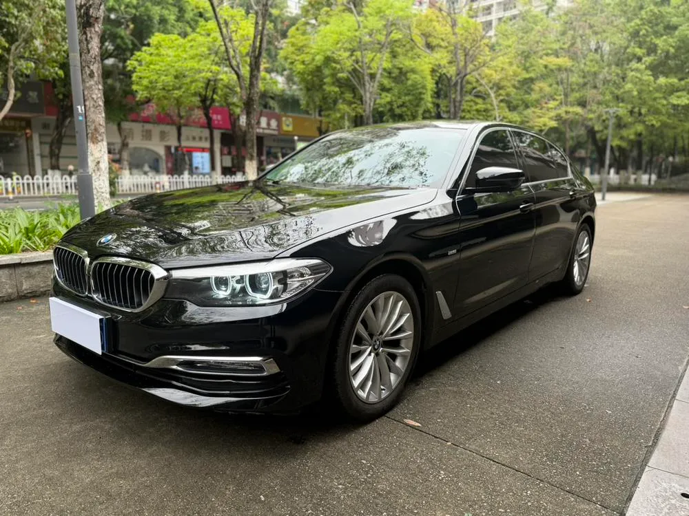 BMW 5-Series, 2018