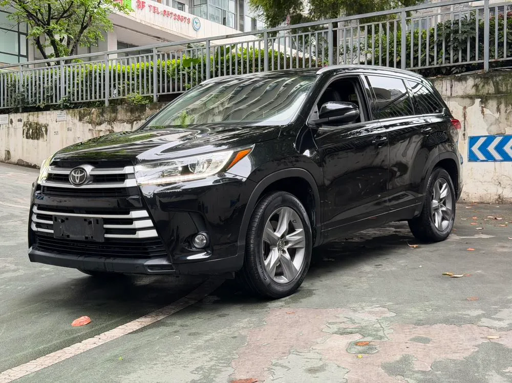 Тойота Highlander 2.0T 4WD Luxury Edition 7 Seater CN5, 2018 — фото 1