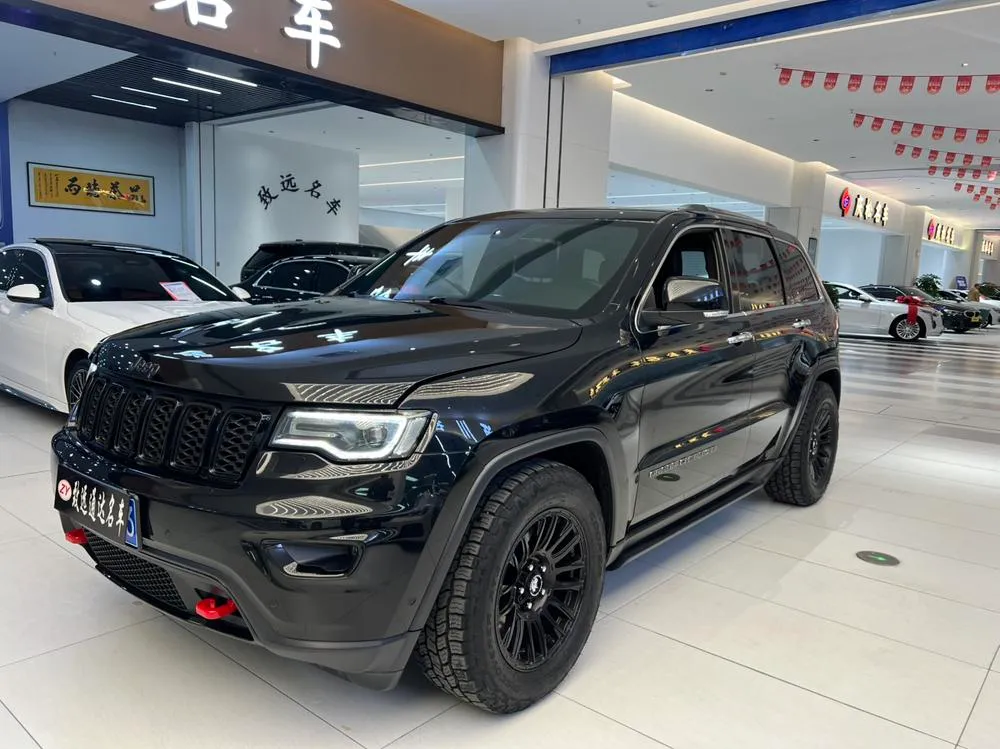 Jeep Grand Cherokee (Import), 2020