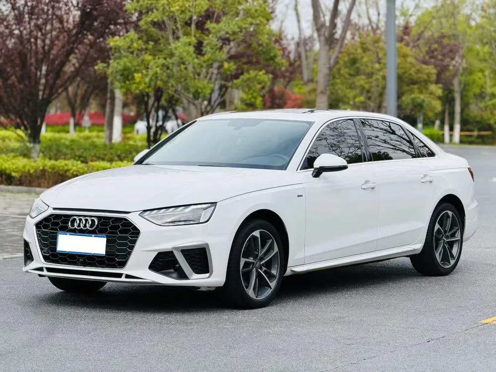 Audi A4L, 2021