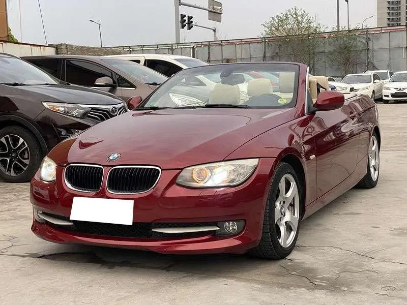 BMW 3-Series (Import) 320i Convertible Coupe Edition, 2009 — фото 1