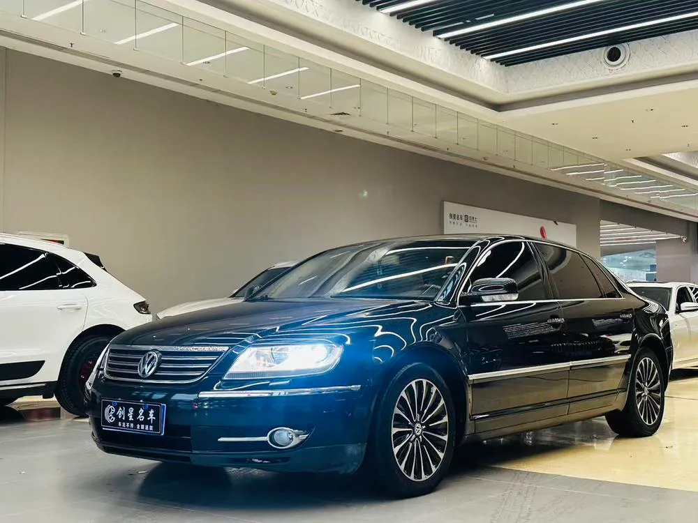 Volkswagen Phaeton 3.6L V6 5 Seater Extended Comfort Edition, 2009 — фото 1