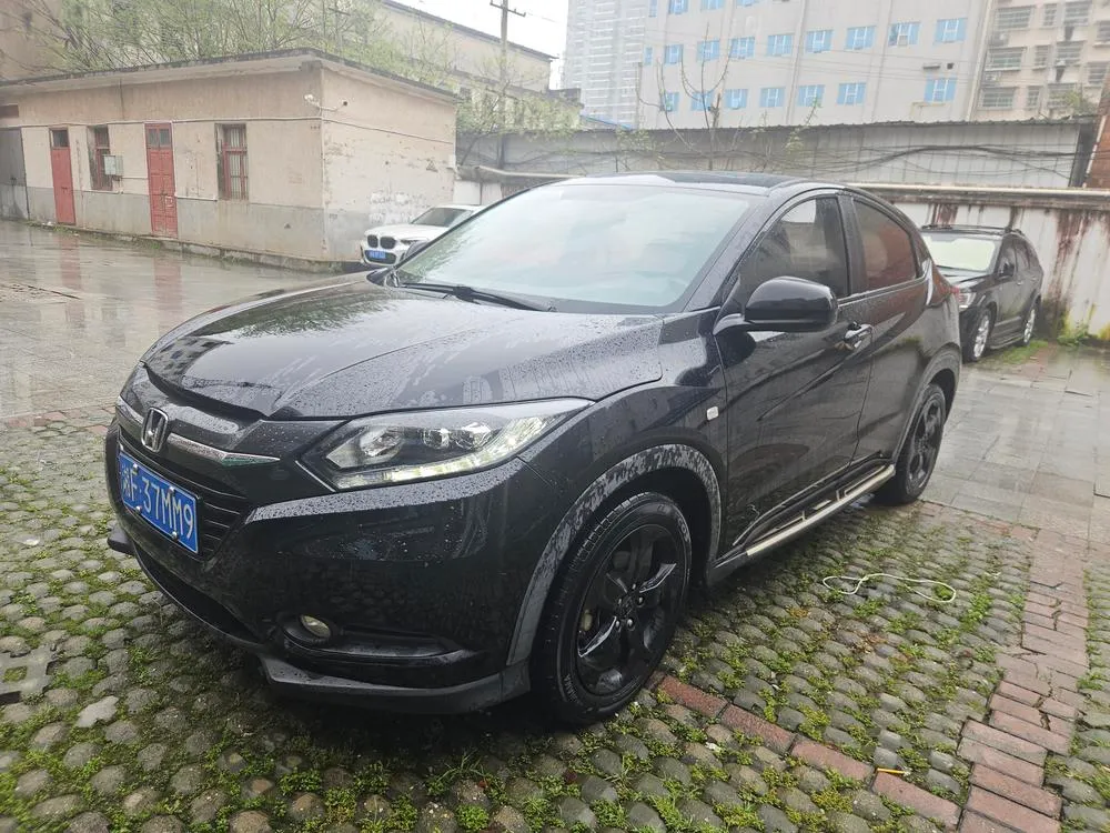 Honda Vezel 1.8L CVT 2WD Version, 2017 — фото 1