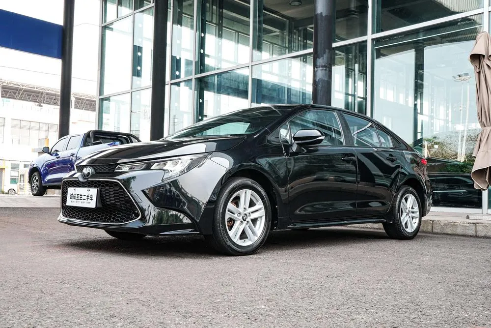 Toyota Levin 185T CVT Luxury Edition, 2021 — фото 1