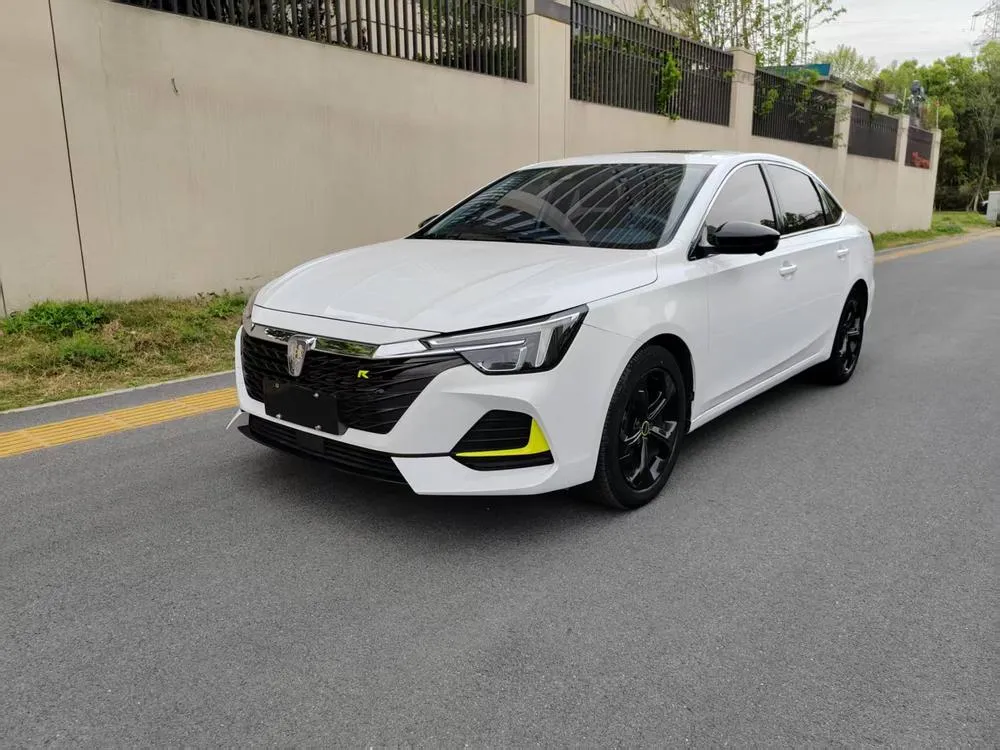 Roewe i6 MAX 300TGI Auto Cool Smart Drive Supreme Edition, 2020 — фото 1