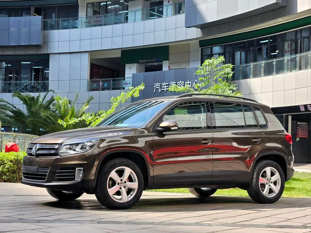 Volkswagen Tiguan 1.8TSI Auto 2WD Comfort Edition, 2013 — фото 1
