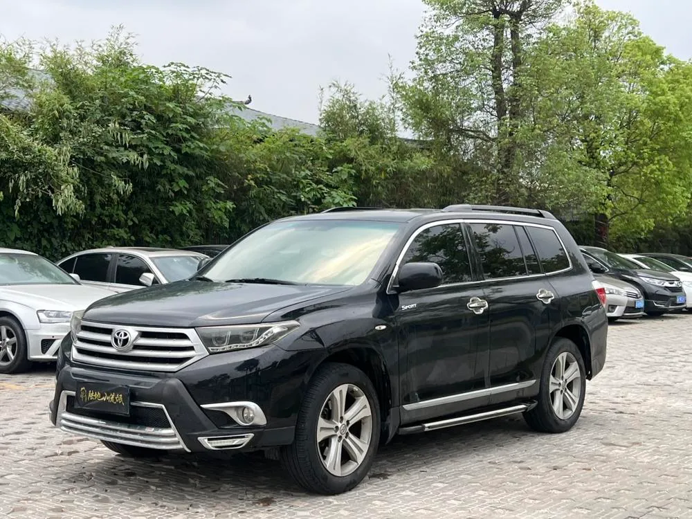 Toyota Highlander 2.7L 2WD 7 Seater Luxury Edition, 2012 — фото 1