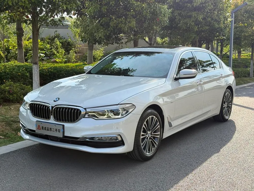 BMW 5-Series, 2018