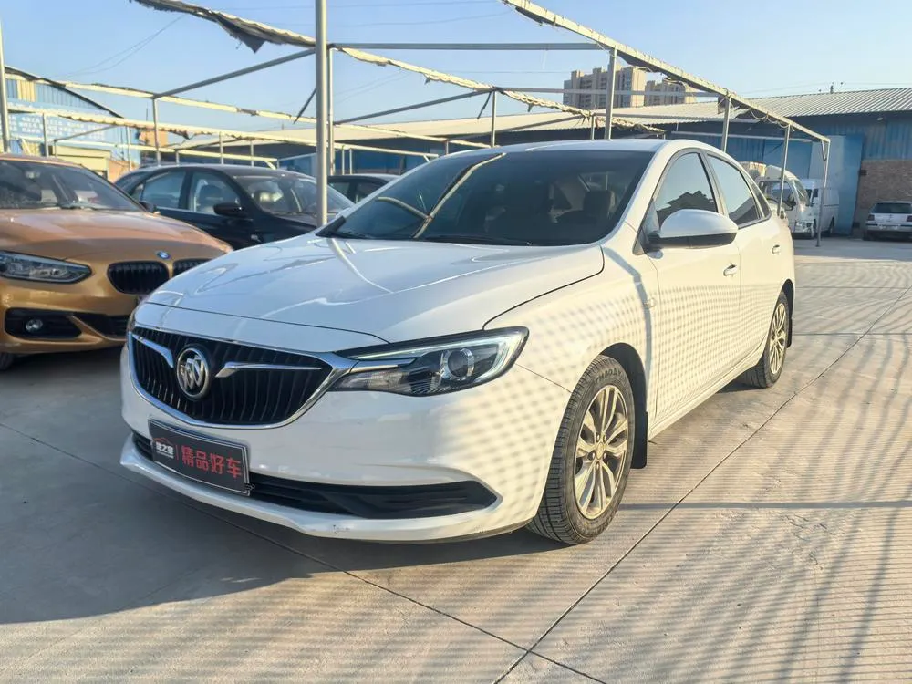 Бьюик Excelle 15T Manual Version CN5, 2018 — фото 1