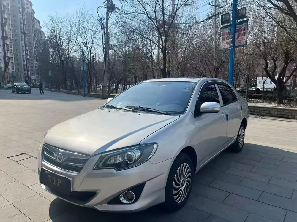 Toyota Corolla EX 1.6L Auto Luxury Edition, 2013 — фото 1