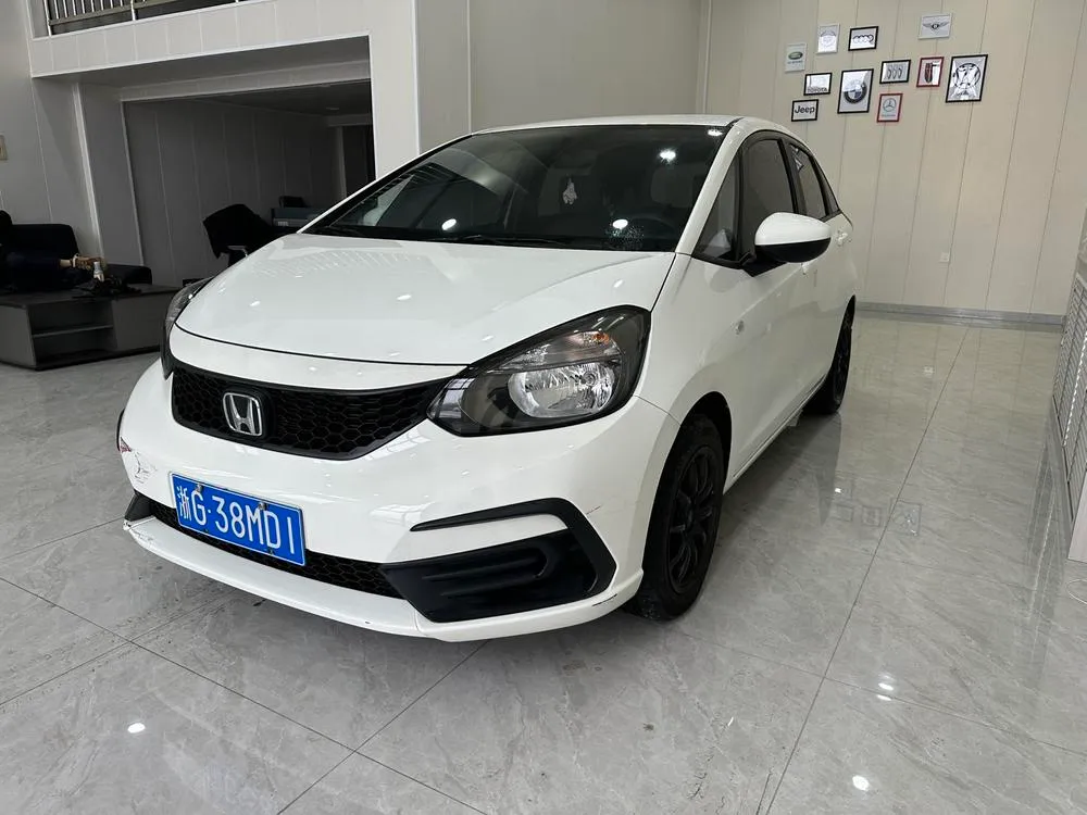 Honda Fit 1.5L CVT Trendy Edition, 2021 — фото 1