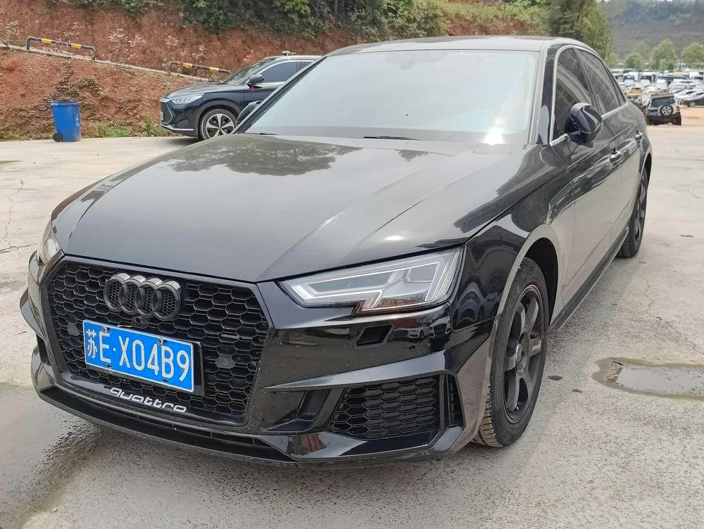 Audi A4L 30 Version 40 TFSI Version, 2018 — фото 1