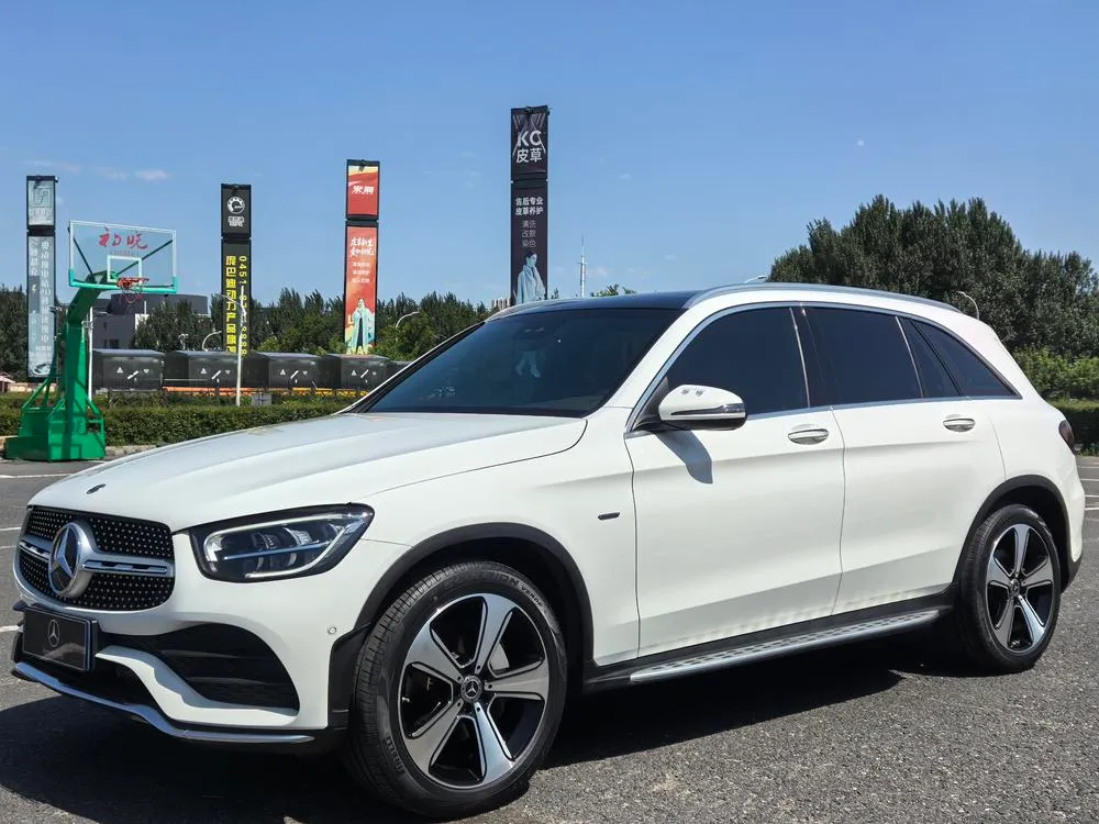 Mercedes-Benz GLC, 2022