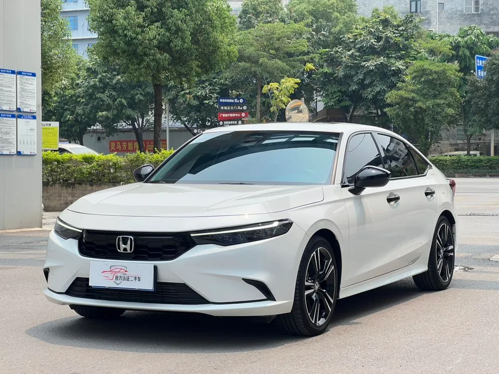 Honda Integra HATCHBACK 240TURBO CVT · Luxury Edition, 2023 — фото 1