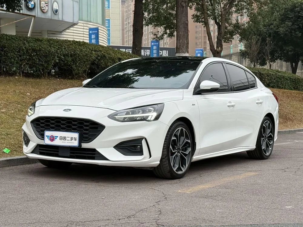 Ford Focus, 2021