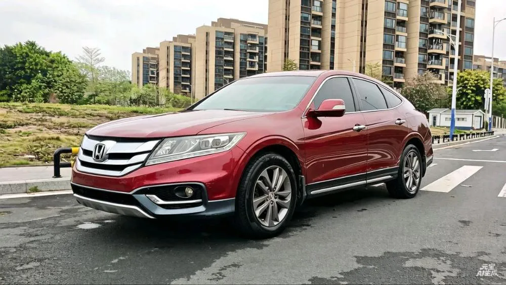 Honda Crosstour 2.4L Luxury Edition, 2014 — фото 1