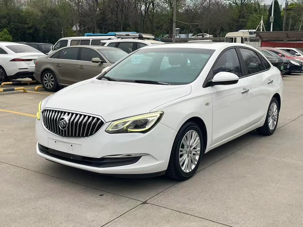 Buick Excelle, 2017