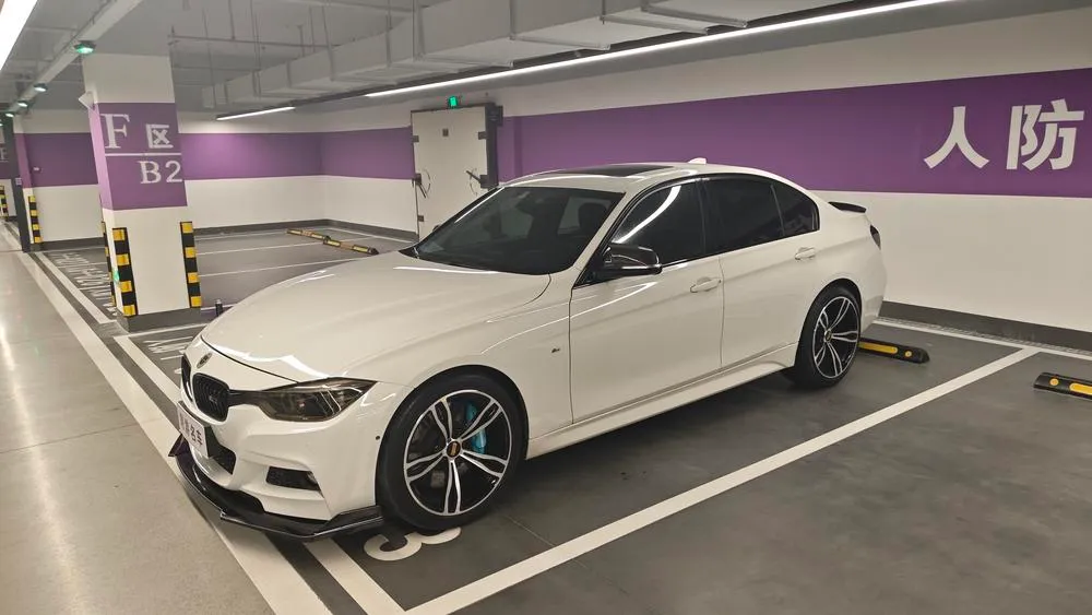 BMW 3-Series, 2018