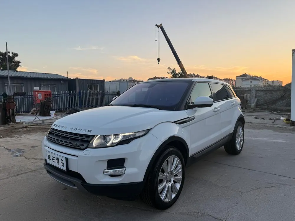 Land Rover Range Rover Evoque 2.0T Edition, 2015 — фото 1