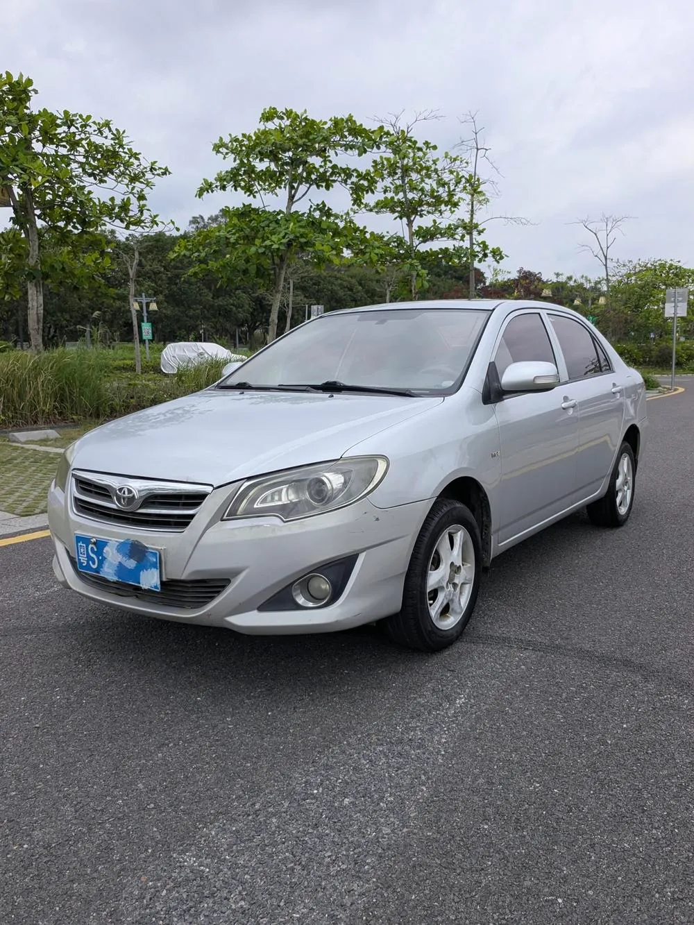 Тойота Corolla EX 1.6L Auto Luxury Edition, 2013 — фото 1