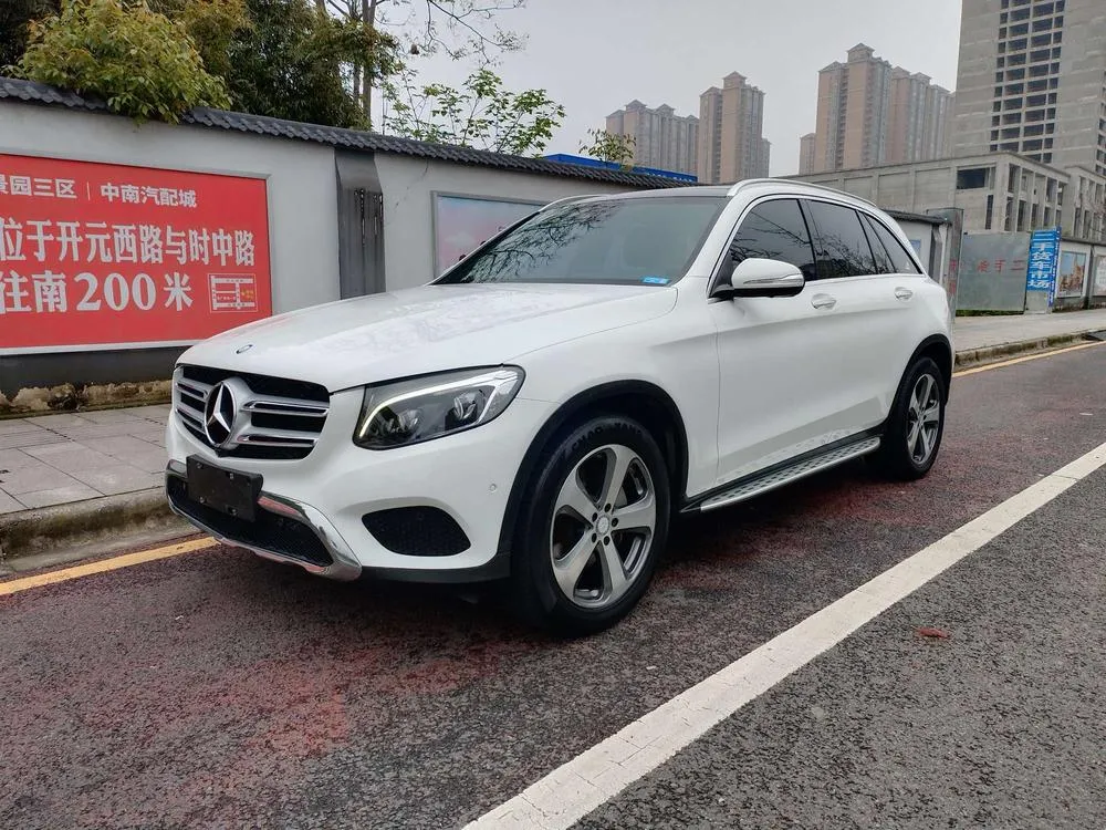 Mercedes-Benz GLC GLC 300 4MATIC Version, 2016 — фото 1