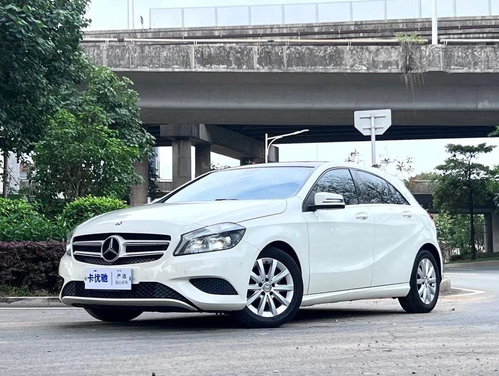 Mercedes-Benz A-Class (Import) A 180 Fashion Version, 2013 — фото 1