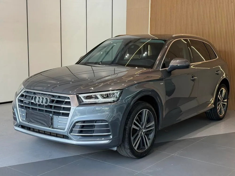 Audi Q5L 40 TFSI Fashion Version, 2020 — фото 1