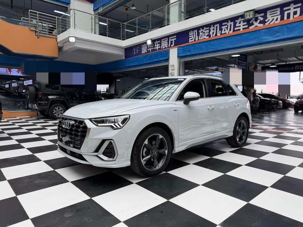 Audi Q3, 2023