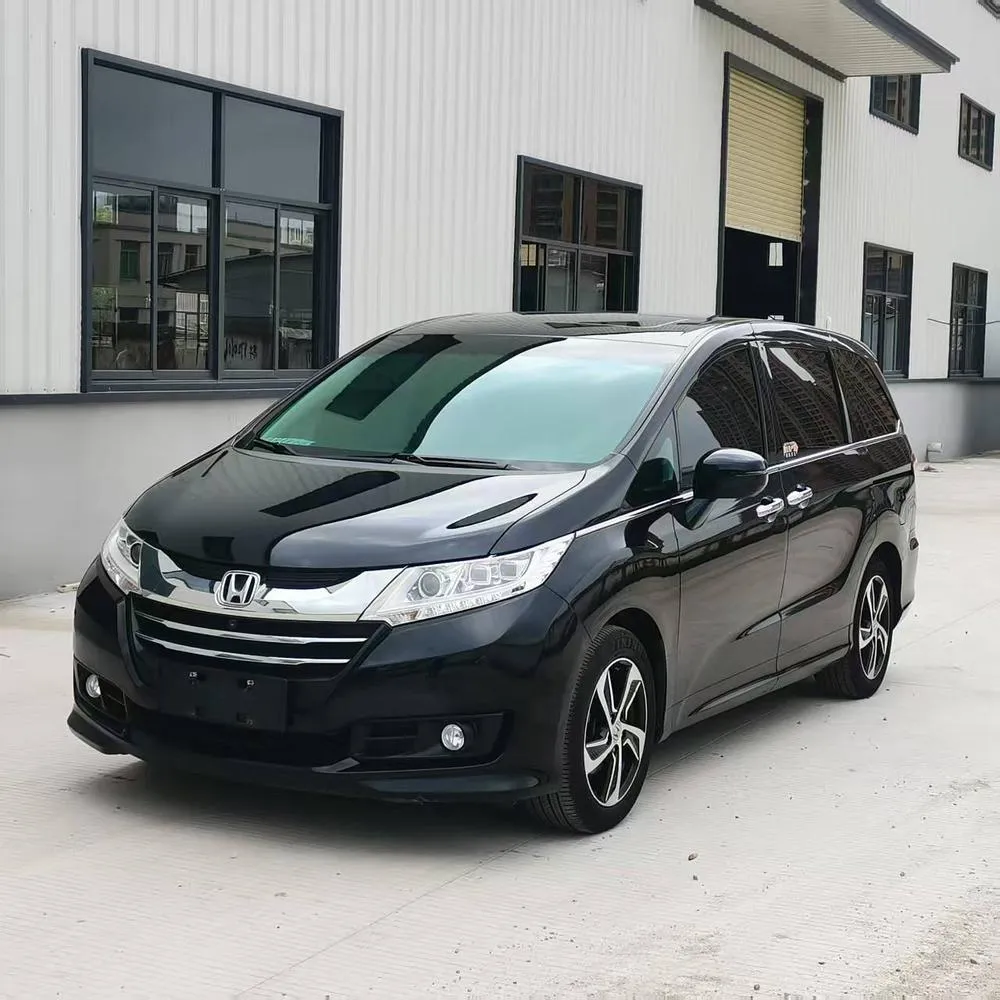 Honda Odyssey 2.4L Ultimate Edition, 2017 — фото 1