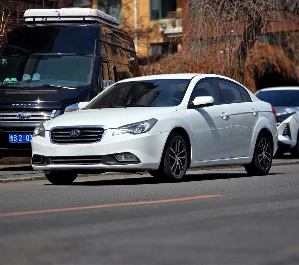 Besturn Bestune B50, 2013