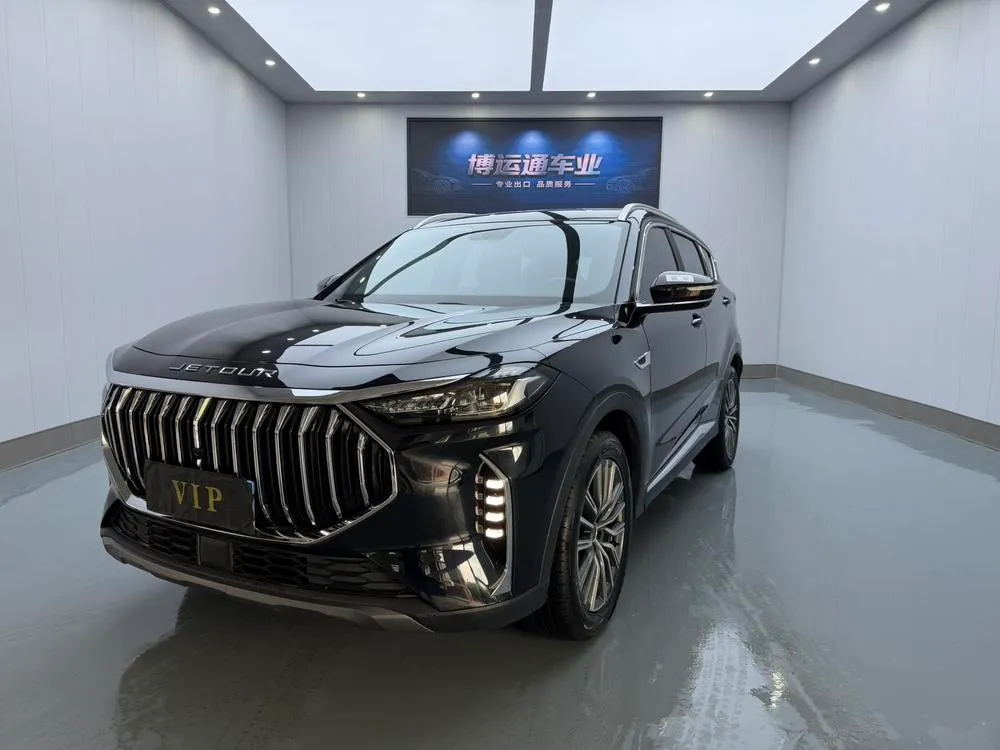 Jetour X70 PLUS 1.5T DCT PLUS 7 Seater, 2023 — фото 1