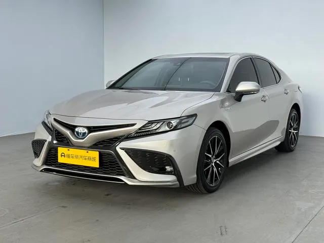 Toyota Camry Dual Engine 2.5HS Style Edition, 2021 — фото 1